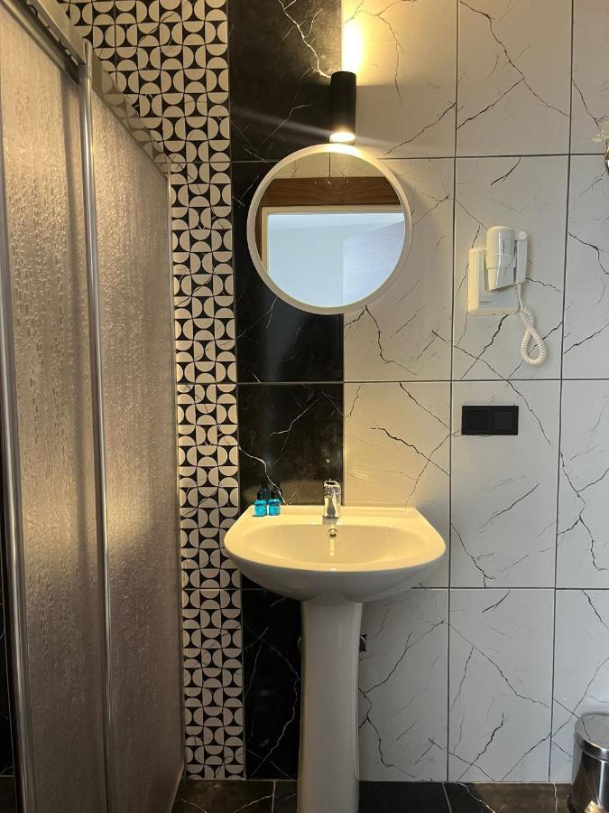 Tuzla Suite Otel Estambul Exterior foto